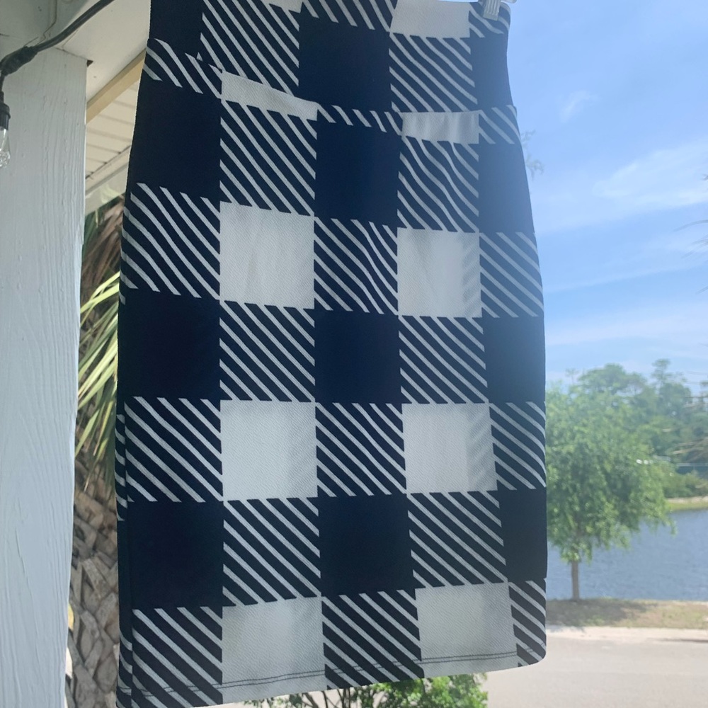 NWOT Lularoe Cassie Skirt